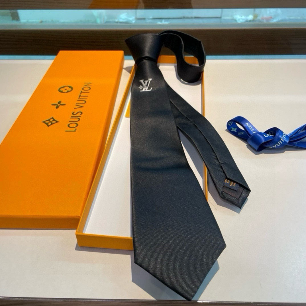 Louis Vuitton Style Men's Solid Silk Tie