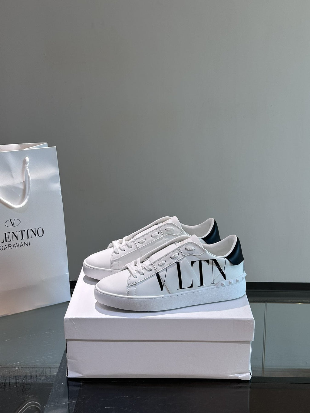 Valentino VLTN Stud Low-Top Sneakers