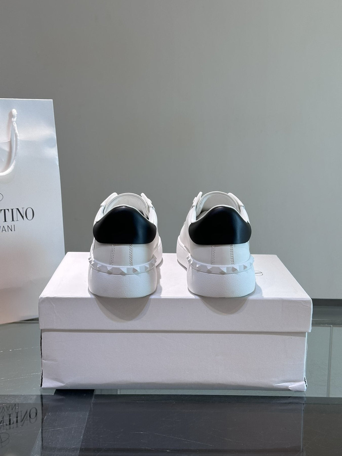 Valentino VLTN Stud Low-Top Sneakers